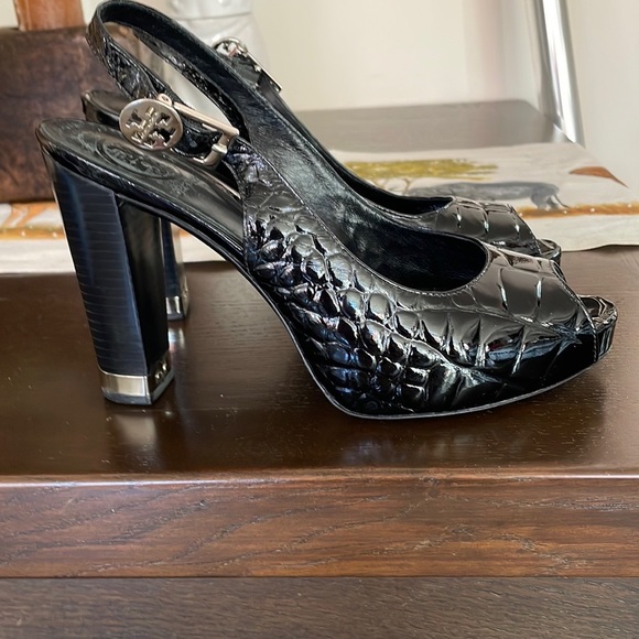 🔥💥☄️HOST PICK☄️💥🔥Stunning Tory Burch heels - Picture 10 of 11